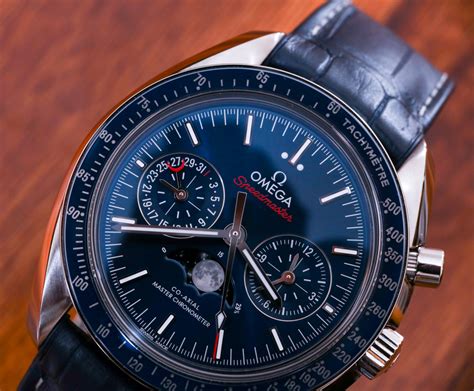 omega speedmaster co-axial master chronometer moonphase